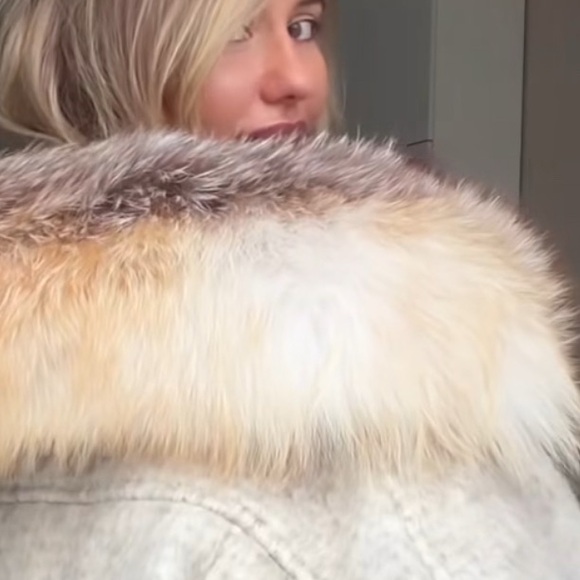 Meet your Posher, Vi - Picture 1 of 1